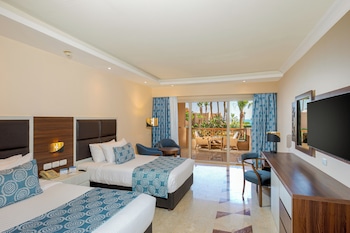 Classic Room, Partial Sea View