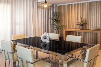 Presidential Suite (The Level Presidential Suite)
