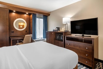Room, 1 Queen Bed, Accessible, Non Smoking (Accessible Tub)