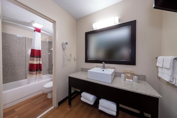 Superior Room, 1 King Bed (Smoke Free)