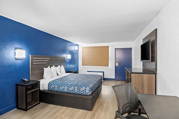 Room, 1 King Bed, Non Smoking