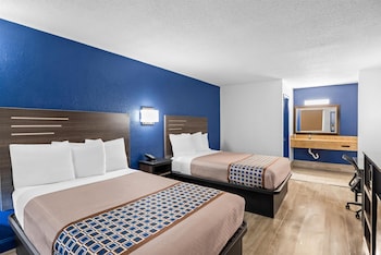 Room, 2 Double Beds, Smoking