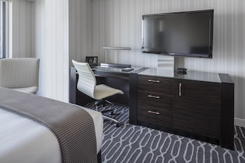 Club Room, 1 King Bed