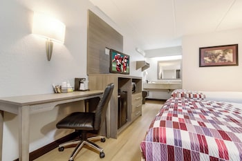 Standard Room, 2 Double Beds (Smoke Free)