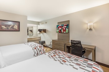 Standard Room, 2 Double Beds (Smoke Free)