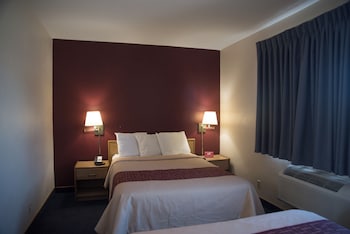 Deluxe Room, Non Smoking (3 Double Beds)
