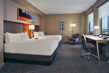 Room, 2 Double Beds, Lake View