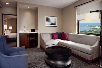 Junior Suite, 1 King Bed