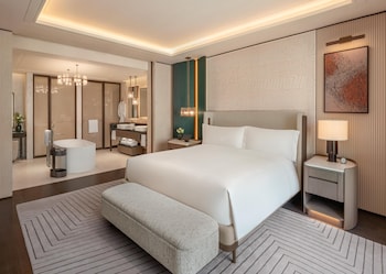 Signature Suite, 1 King Bed