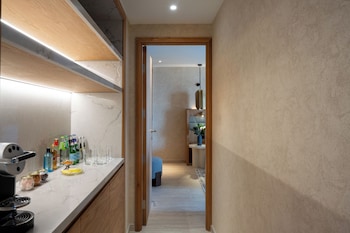 King Solomon Executive Suite