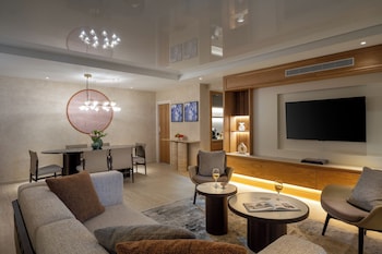 King Solomon Executive Suite