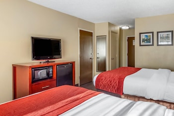 Standard Room, 2 Queen Beds, Non Smoking