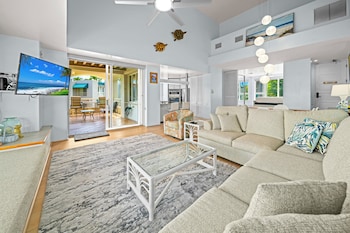 Deluxe Villa, 2 Bedrooms (404 Garden, 2 bathroom)