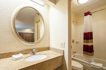 Superior Room, 1 King Bed (Smoke Free)