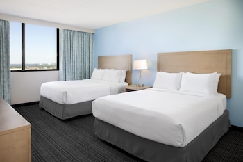 Two Queen Beds Bay View Non-Smoking