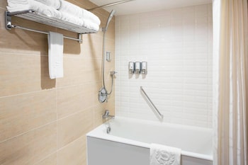 Room, 2 Double Beds, Bay View (Disney or Bay view)