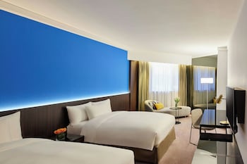 Premier Twin Room