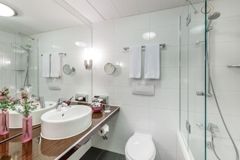 Privilege, Room, 1 King Bed
