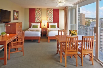 Studio Suite, Partial Ocean View (2 Twin Beds)