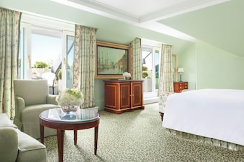 Executive Suite, Balcony (Junior)