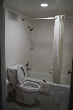 Room, 1 King Bed, Non Smoking, Hot Tub