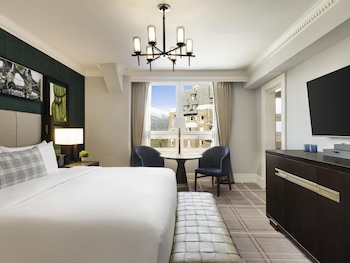 Deluxe Room, 2 Queen Beds