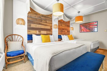 Standard Double Room, 2 Queen Beds, Balcony, Lagoon View