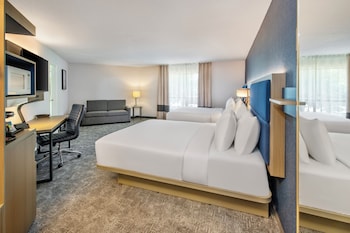 Room, 2 Queen Beds, Non Smoking (Upgrade)