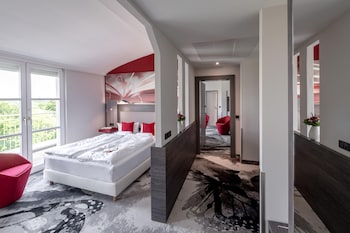 Standard Room, 1 Double Bed, Courtyard Area