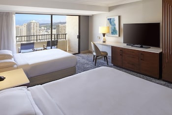 Room, 2 Queen Beds, Roll-In Shower, Resort View (Tapa Collection)