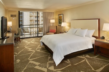 Room, 1 King Bed, Resort View
