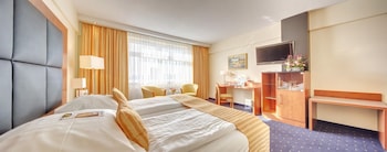 Executive Room, 1 Double Bed (Cozy Sitting Corner)