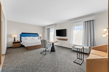Studio, 1 King Bed, Kitchenette