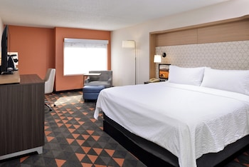 Suite, 1 Bedroom, Roll-in Shower (Communications, Roll-In Shower)