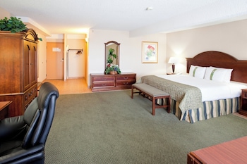 Suite, 1 King Bed (Additional Living Area)