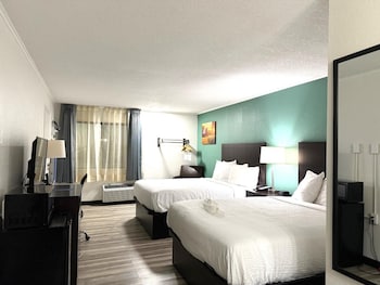 Room, 2 Queen Beds, Non Smoking