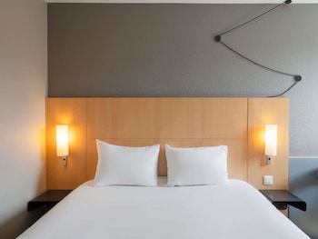 Standard Room, 1 Double Bed