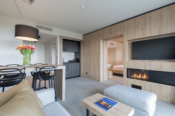 Suite, 1 King Bed