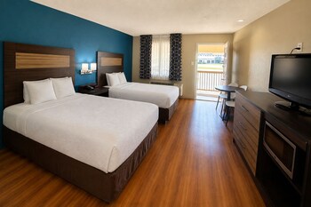 Standard Room, 2 Double Beds