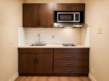 Studio Suite Kitchenette 1 king bed