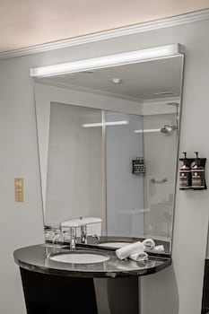 Superior Room, 2 Twin Beds, Accessible