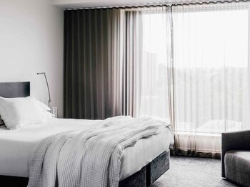 Superior Room, 1 King Bed
