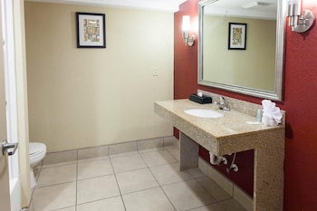 Standard Suite, 2 Double Beds, Non Smoking