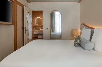 Classic Double or Twin Room