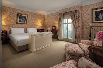 Penthouse Suite, 1 King Bed, City View (Duplex, Top Floor)