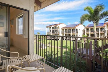 Suite, 1 Queen Bed, Ocean View