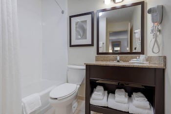 Suite, 1 King Bed, Accessible, Non Smoking