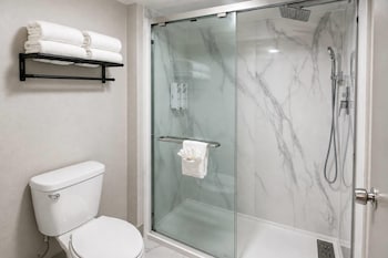 Room, 2 Queen Beds, Non Smoking (Walk-In Shower)