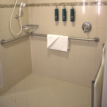 Room, 2 Double Beds, Bathtub, Corner