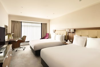 Family Room, Multiple Beds